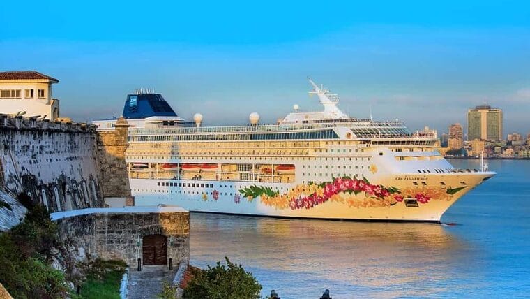 ¿Qué cruceros puede tomar para visitar Cuba?