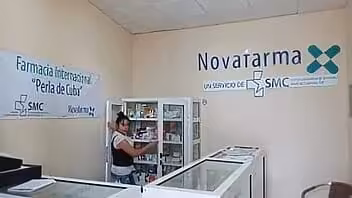 Cuba evalúa 36 proyectos de farmacias privadas y avala 14