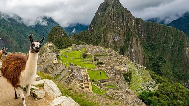 Conozca la oferta de un paquete turístico para viajar a Perú