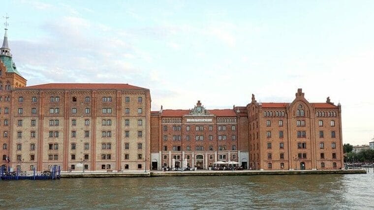 Tours por Europa: Viaje de Cuba a Roma- Florencia- Venecia