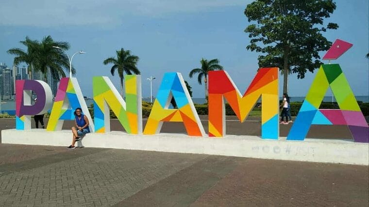 Cubanos: Visa Estampada para Panamá por 5 años