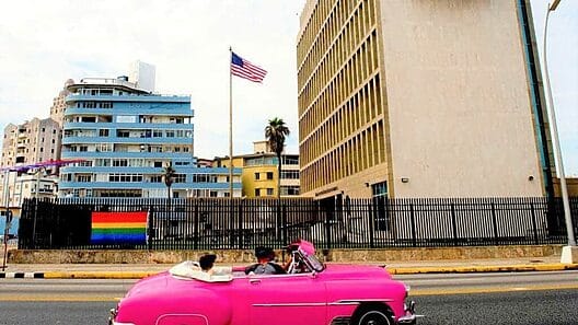 Ya es oficial, Estados Unidos permite viajes grupales y envío de remesas a Cuba