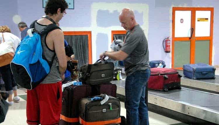 Prorrogan importación libre de alimentos, aseo y medicamentos a Cuba y anuncian nuevas medidas para envíos