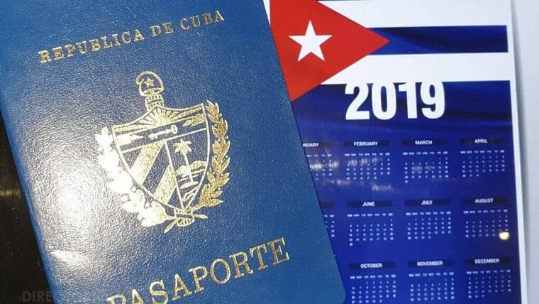 Gobierno de Cuba analiza disminución de costos del pasaporte y cese de prórrogas