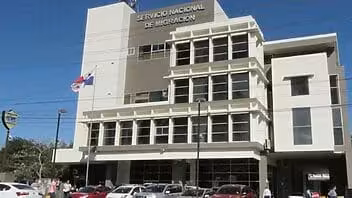 Atención cubanos en Panamá: Autoridades migratorias alertan sobre fraudes a extranjeros