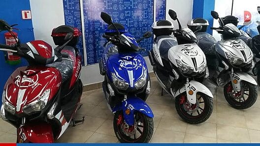 Estados Unidos aprueba la exportación de motos eléctricas a Cuba