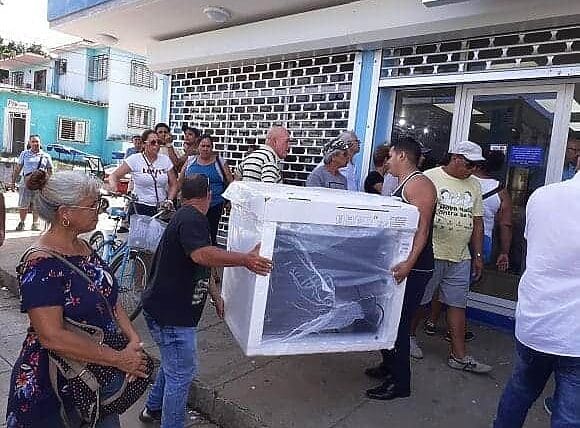 Gobierno limita aún más los electrodomésticos que pueden entrar a Cuba