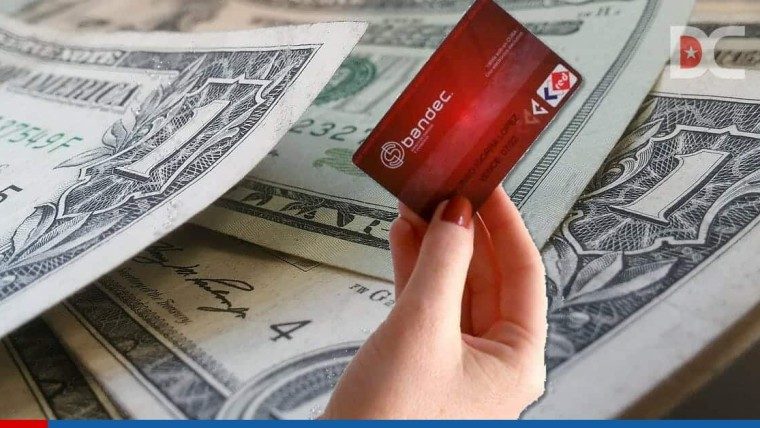 Bancos cubanos detallan información para transferencias desde el exterior