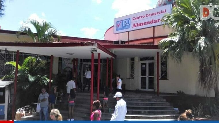 Otro paso en la eliminación del CUC: shoppings enteramente en pesos cubanos