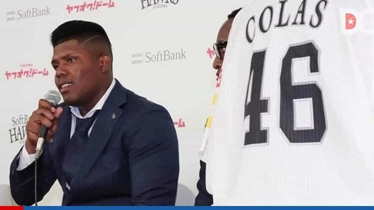 Colás se va de la Isla y busca su camino en MLB