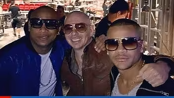 Sigue la polémica: Pitbull apoya a Gente de Zona