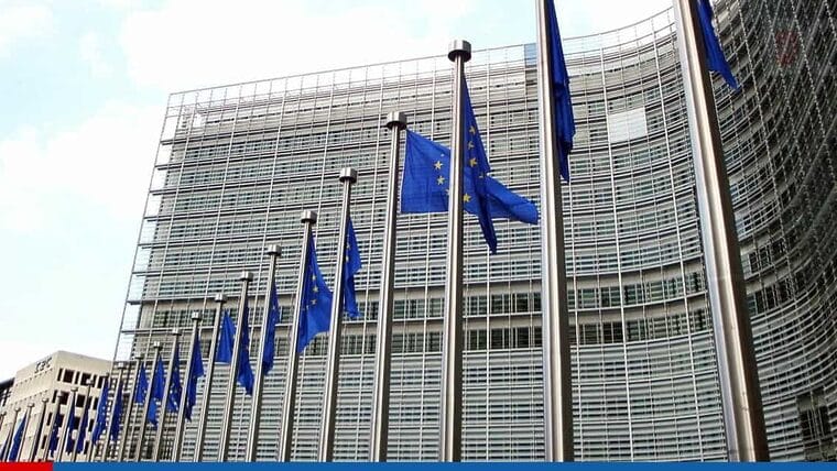 La Unión Europea valora cerrar sus fronteras para turistas por 30 días