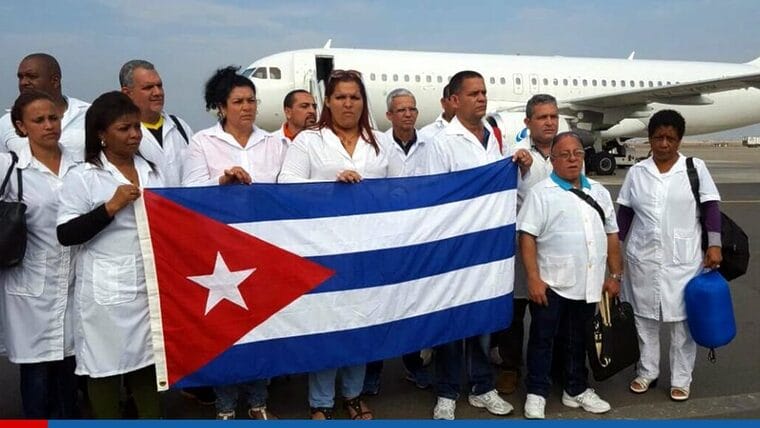 Italia contratará médicos cubanos para enfrentar la crisis sanitaria