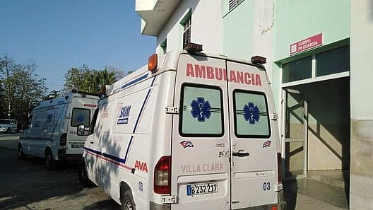 Dos fallecidos y tres hospitalizados en La Habana por presunta intoxicación con sal de Nitro