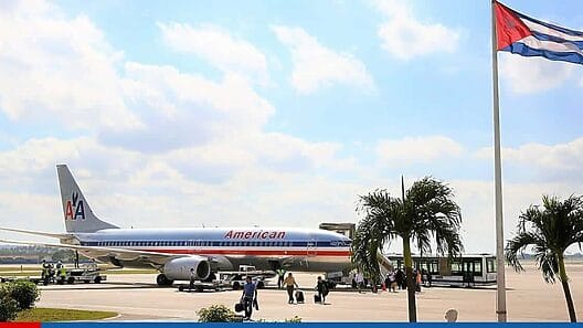 Afirma Estados Unidos que vuelos al interior de Cuba son para ayudar al pueblo