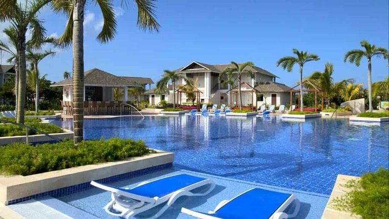 Se reparan hoteles de la cayería norte de Cuba