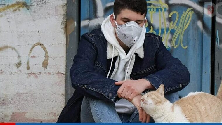 coronavirus: «en el aire a más de 6-8 metros». La OMS revisa el uso de las mascarillas