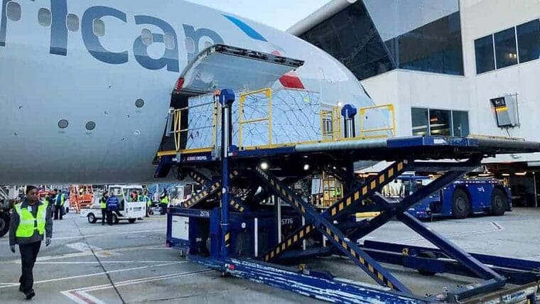 Embajada de EE.UU. en Cuba informa sobre vuelos chárter de La Habana a Miami