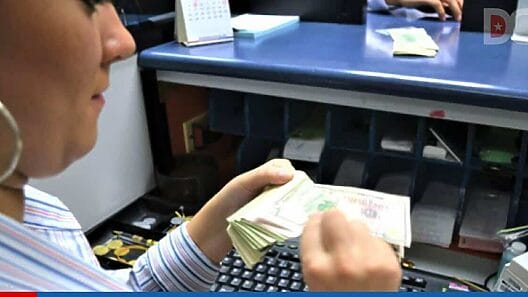 Banco Central de Cuba desmiente “venta masiva de divisas”
