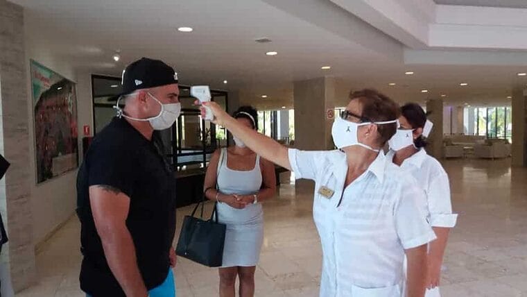 Hotel mixto más antiguo de Cuba recibe más de 500 clientes en un fin de semana (+fotos y video)