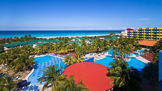 Llegan a Varadero pasajeros que obtuvieron boleto gratis en Miami