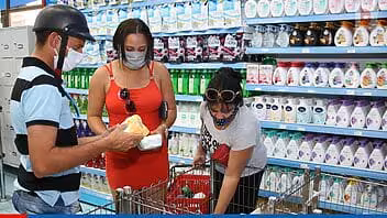 Raúl Castro: las ventas en MLC “perdurarán el tiempo que nos tome recuperar y fortalecer la economía”