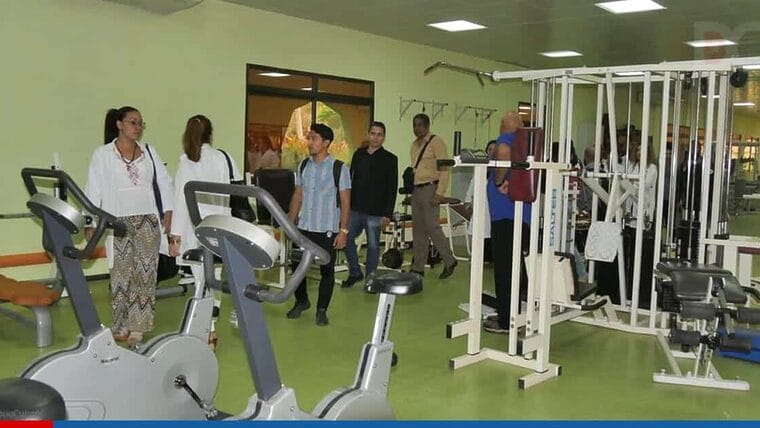 Cuba promociona turismo de salud en feria de China