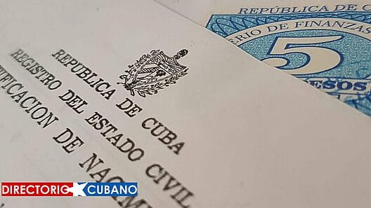 Cientos de miles de documentos estancados y sin legalizaciones en Cuba