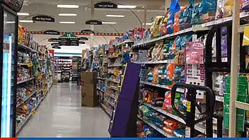 Biden espera repartir más cupones de alimentos en los Estados Unidos