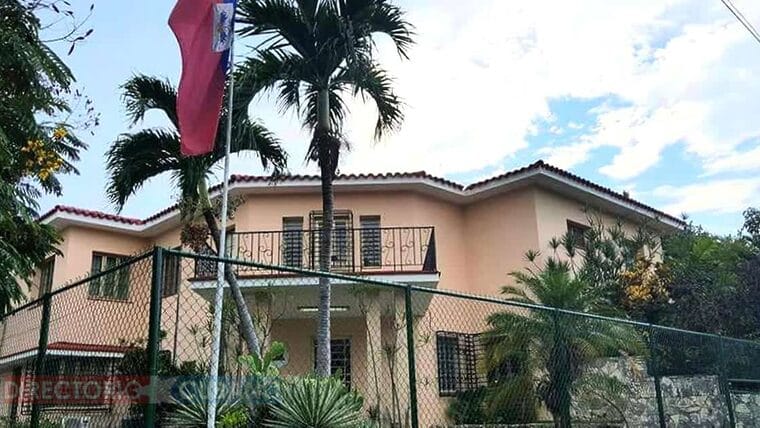 Embajada de Haití en Cuba anuncia que servicios consulares serán cobrados en dólares
