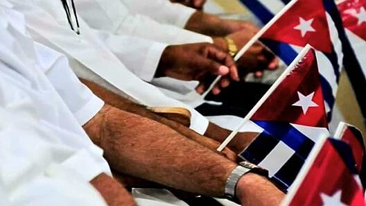 Regulaciones de médicos cubanos: aseguran que la tendencia del MINSAP es a flexibilizarlas