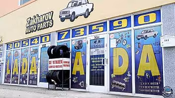 Así puedes comprar y mandar a Cuba partes y piezas de carros rusos de Lada, Moskvitch, y otras marcas