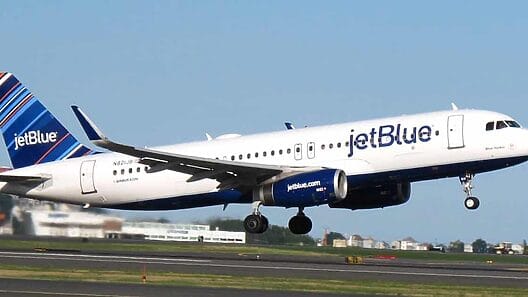 Aerolínea JetBlue compite con American por el aumento de vuelos a Cuba
