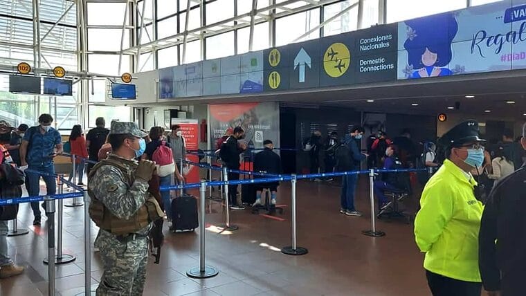 Nuevas restricciones para los viajes desde y hacia Chile