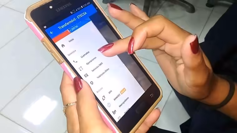 Etecsa limita operaciones de recarga por Transfermóvil, sin previo aviso