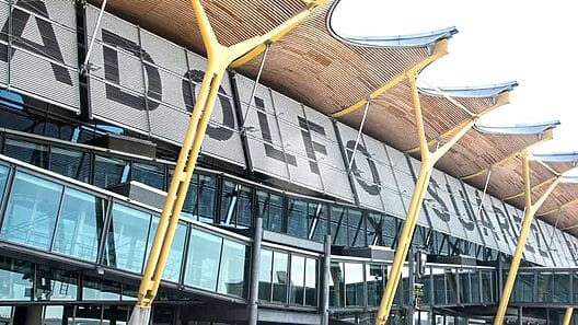 Cambios en aeropuertos europeos: nuevo sistema de entradas y salidas comienza en octubre