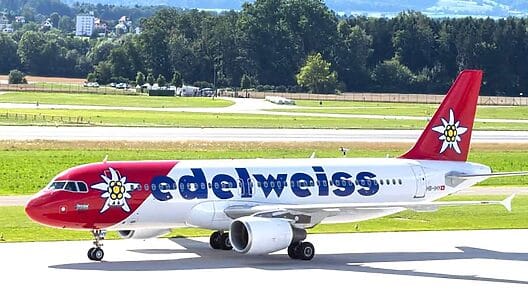 Suiza exige visado de tránsito a cubanos: viajeros protestan la medida