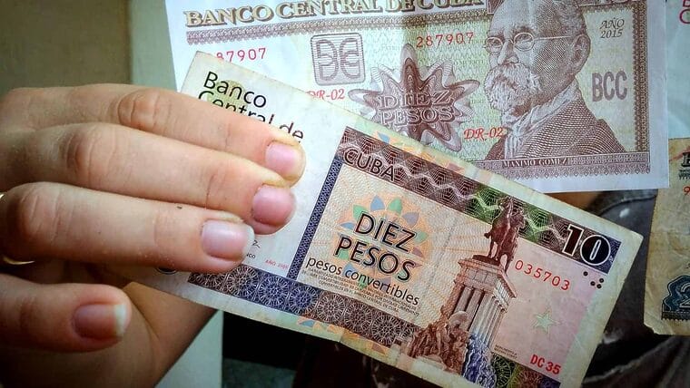 Cuba extiende 180 días el canje de CUC en la isla