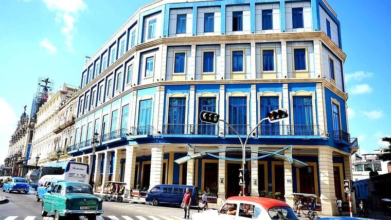 Telégrafo: primer hotel LGTBIQ+ en La Habana