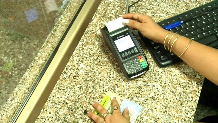 ¿Cómo funciona el depósito de otras MLC en las tarjetas en dólares de Cuba? 