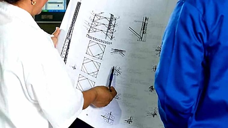 50 torres para la telefonía móvil en Cuba