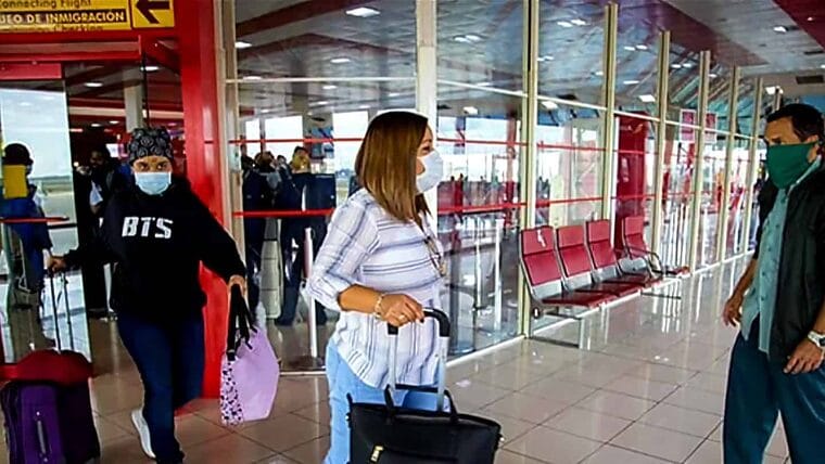 Aduana de Cuba prepara sus puntos en aeropuerto de La Habana para incremento de equipajes 