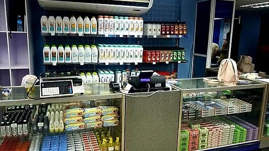 Trabajadores de tienda MLC en Santa Clara son multados por acaparamiento