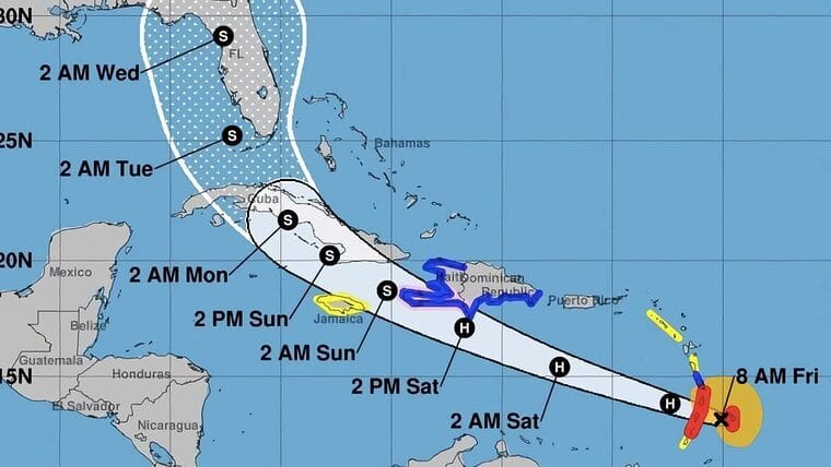 El huracán Elsa azota con fuerza a Barbados: daños materiales, inundaciones y cortes de electricidad