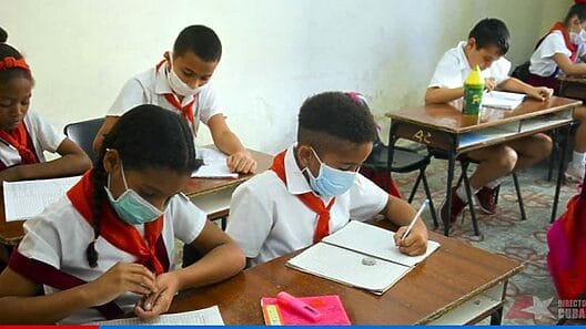 Curso escolar 2021-2022 comenzará el 7 de marzo