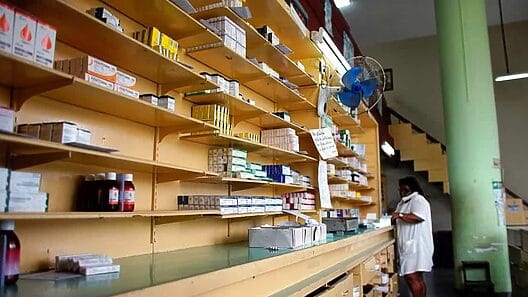 Grave déficit de medicamentos en farmacias. «No es suficiente», aseguran desde el MINSAP