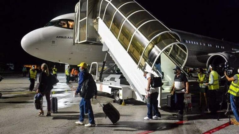 Reinicia operaciones turísticas el aeropuerto de la ciudad de Holguín