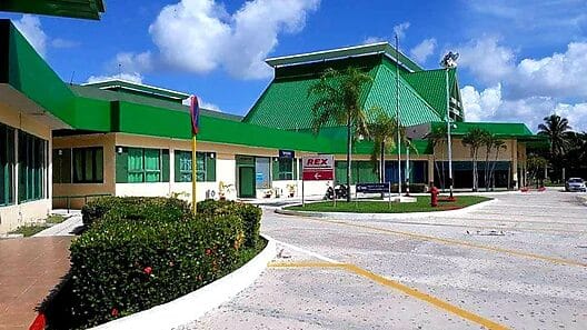 Aeropuerto de Holguín sobre vuelos chárteres desde Miami
