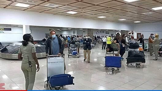 Piden a Aduana de Cuba mantener medidas para la entrada de medicamentos, aseo y alimentos