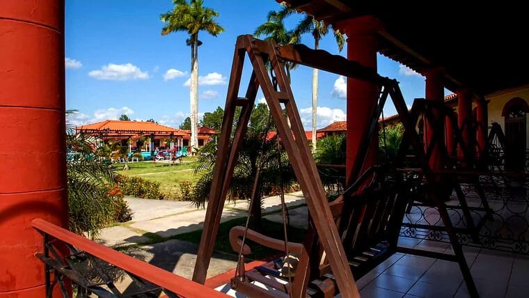 Viñales reabre sus espacios turísticos al público nacional y extranjero